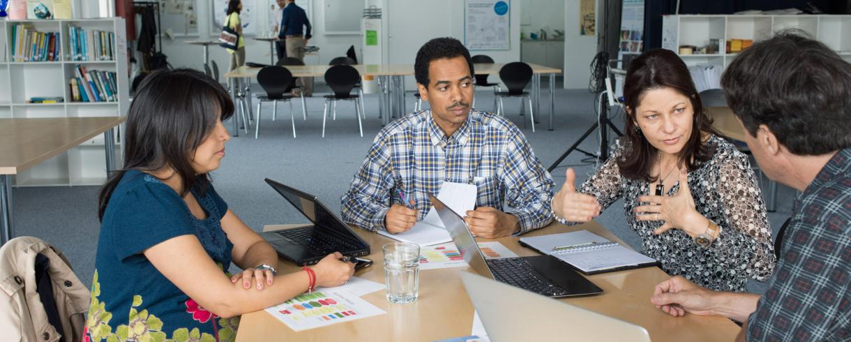 Wissensgemeinschaften und Umsetzerplattformen. Bild: regiosuisse.
